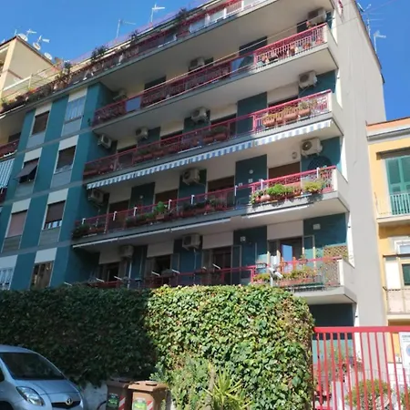 Dai Cesari * Naples